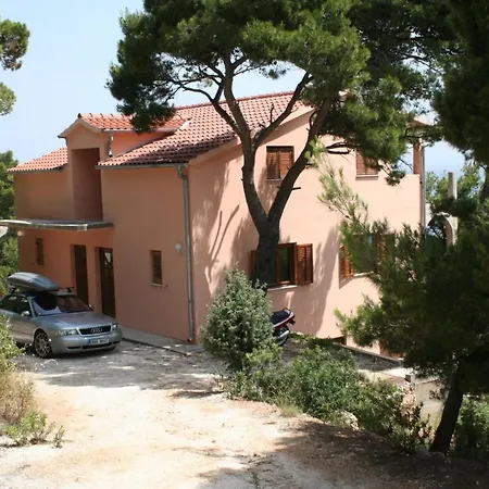 Apartament By The Sea Sveta Nedilja, Hvar - 4609 Sveta Nedelja (Hvar)