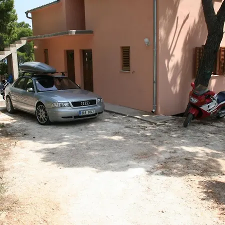 Apartament By The Sea Sveta Nedilja, Hvar - 4609 *