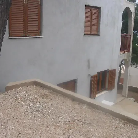 By The Sea Sveta Nedilja, Hvar - 4609 *